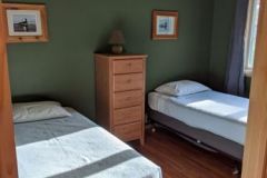 C12-Twin-Bedroom